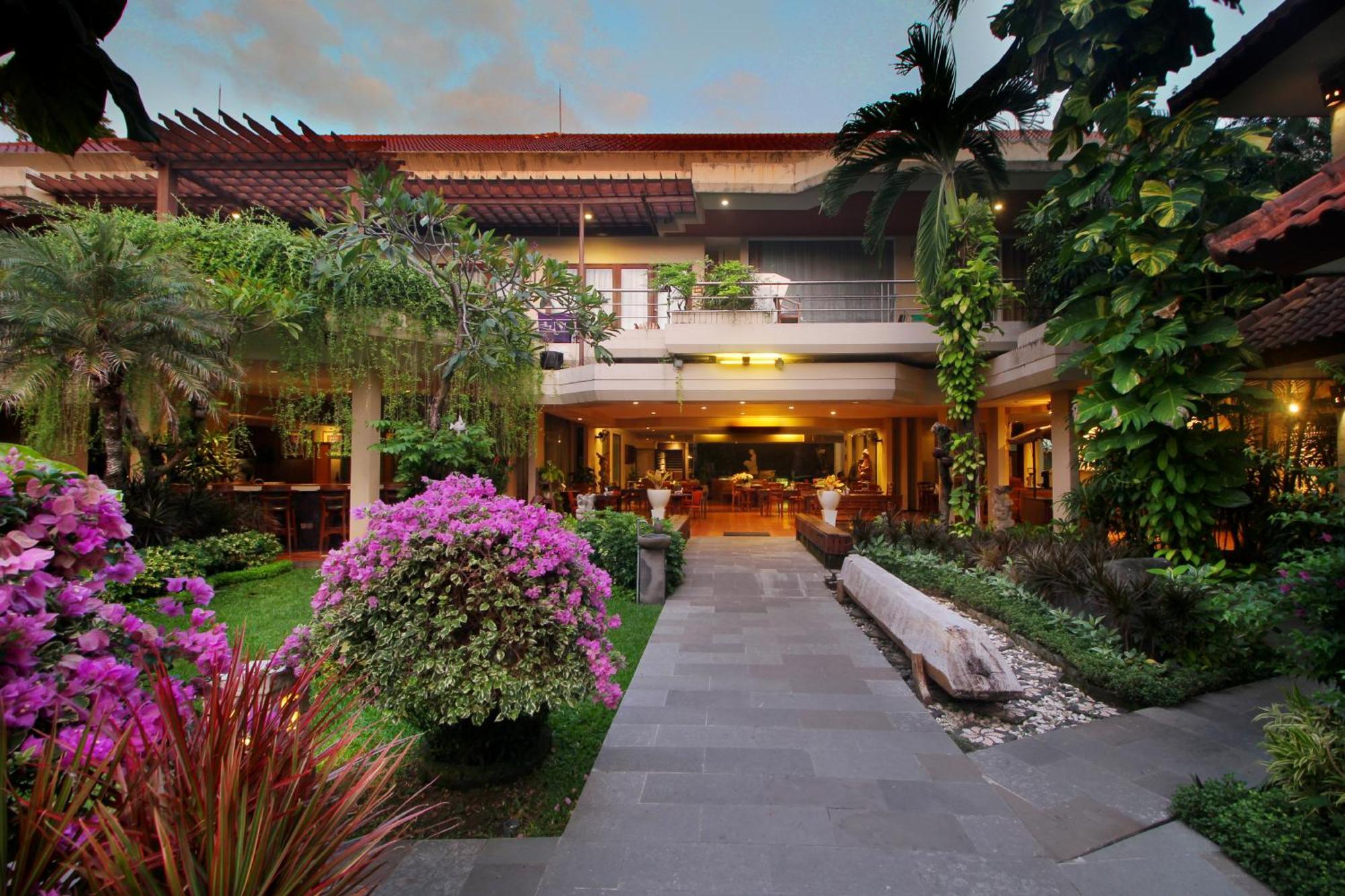 Parigata Resorts And Spa Sanur Exteriér fotografie